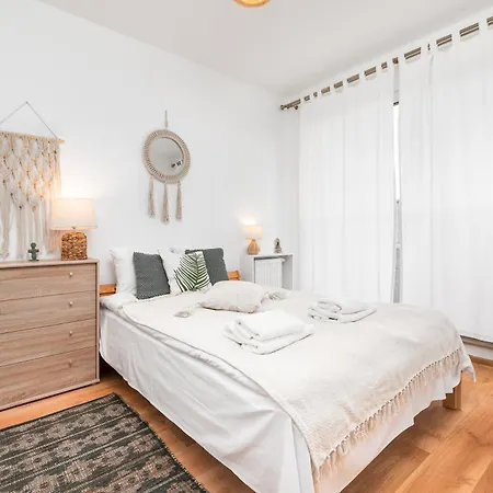 Apartment Sokolowska 9